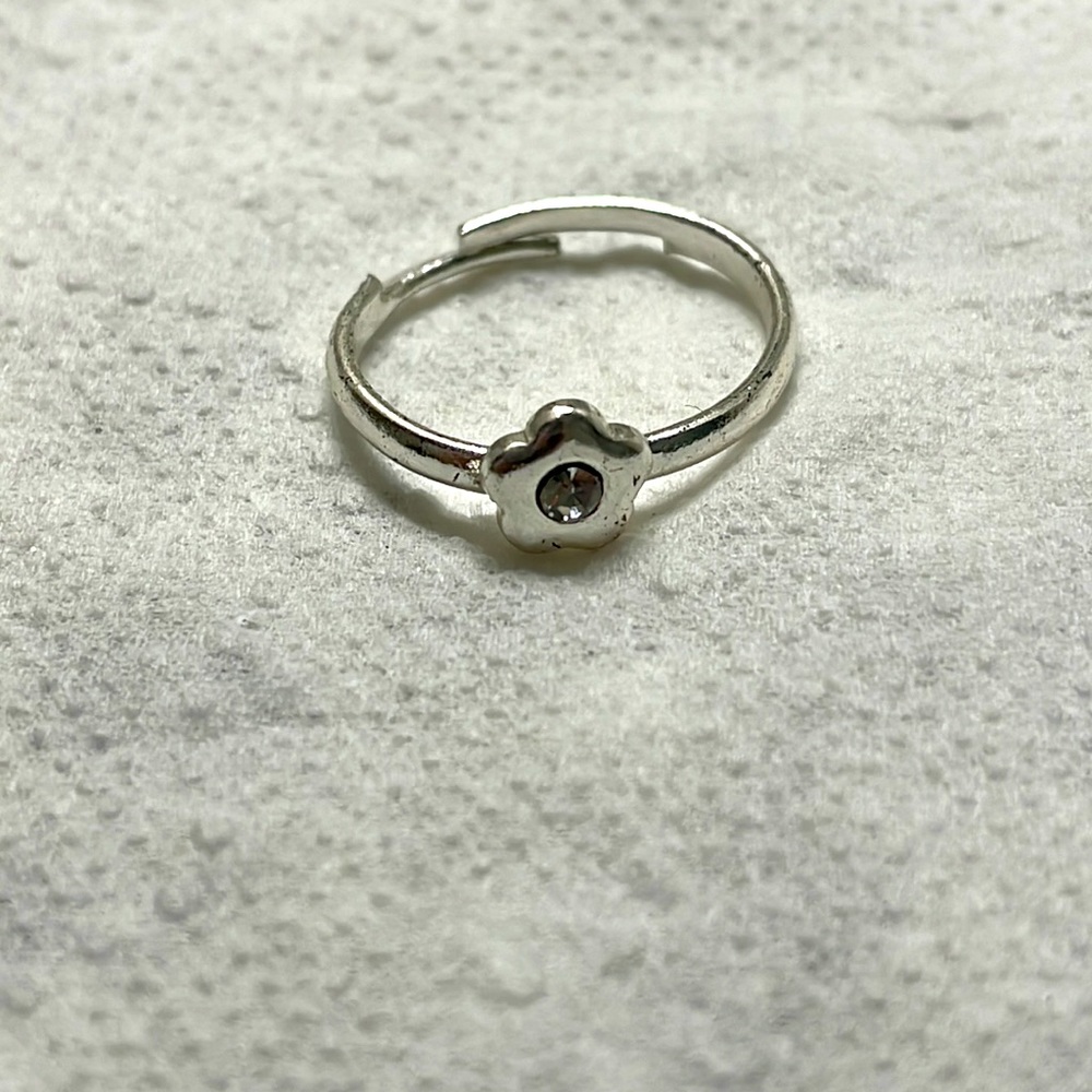 Silver Flower Ring